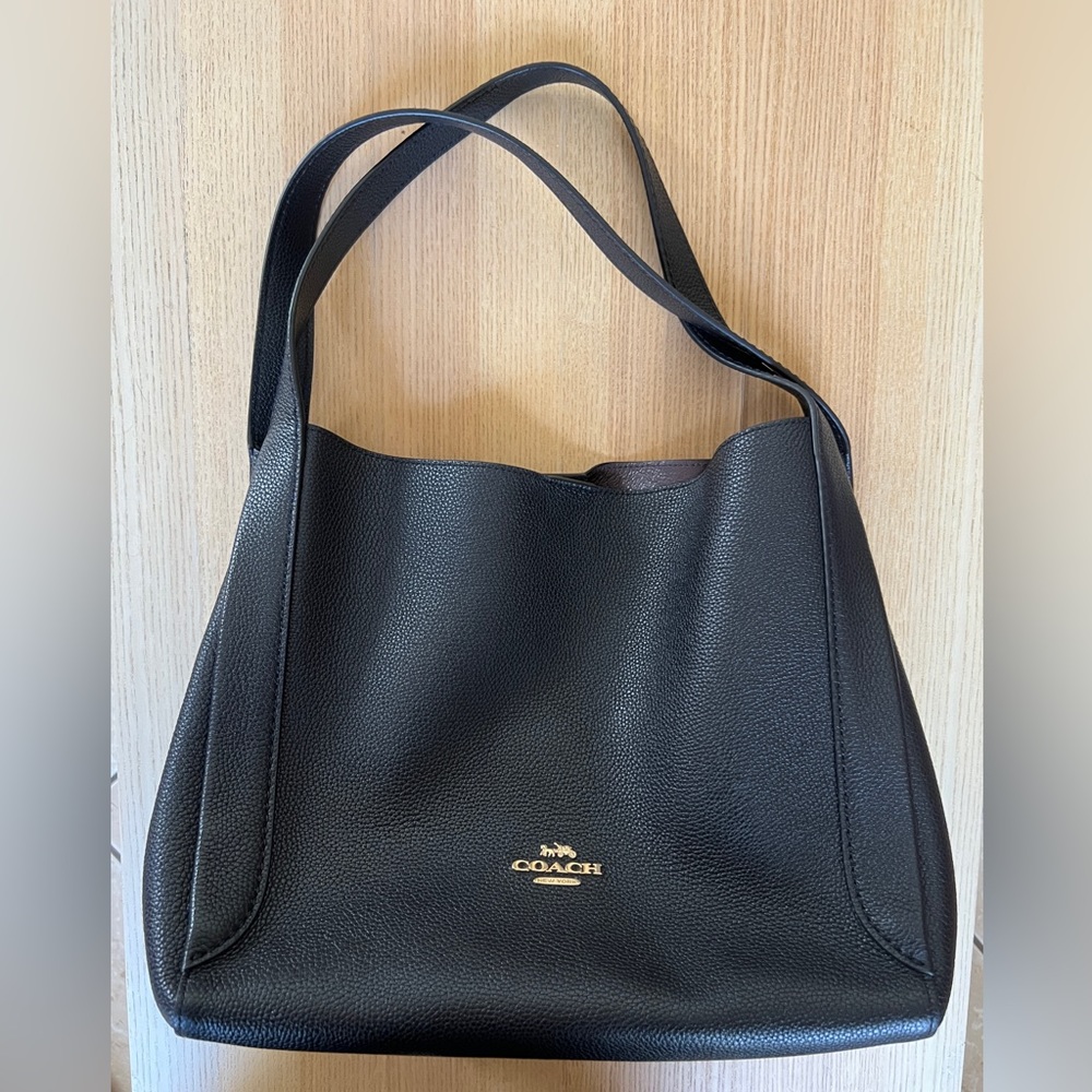 Coach Hadley Hobo Shoulder Bag in Black